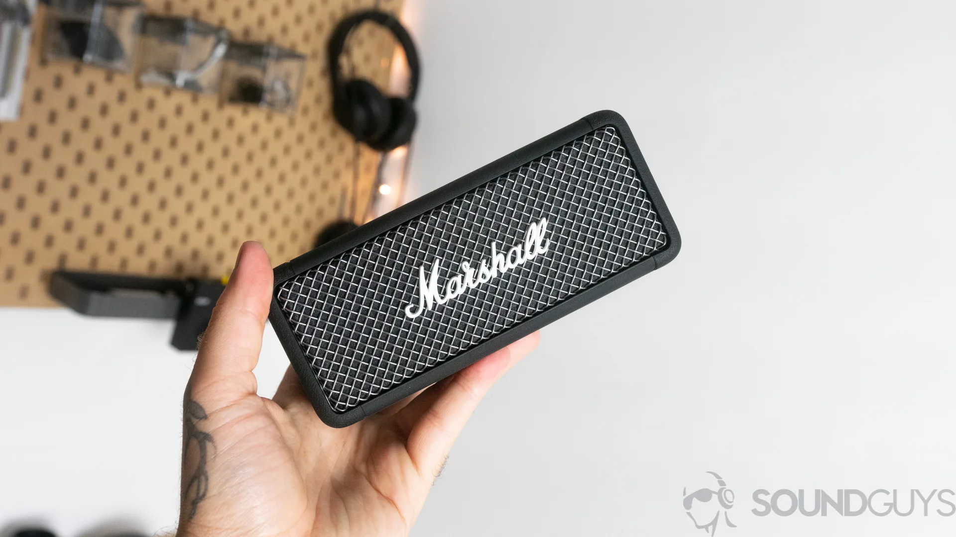 3 Best Portable Bluetooth Speakers (2026): Budget, Mid-Range & Premium Compared - Audio & Entertainment article on Elyvora US